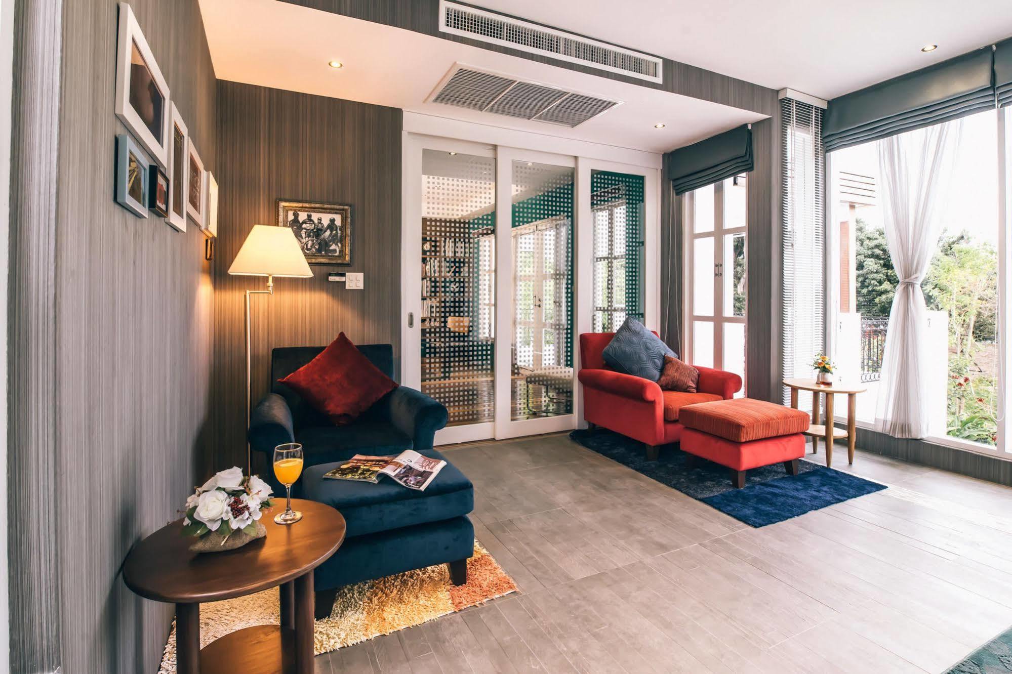 Monkey House Otel Chiang Mai Dış mekan fotoğraf
